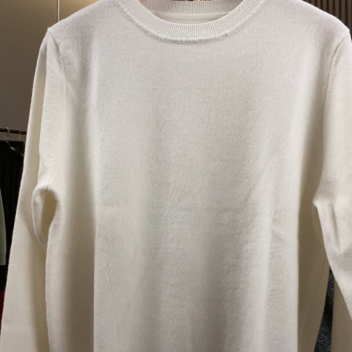 【闪购商品】14针粗纺女士打底针织羊绒毛衣