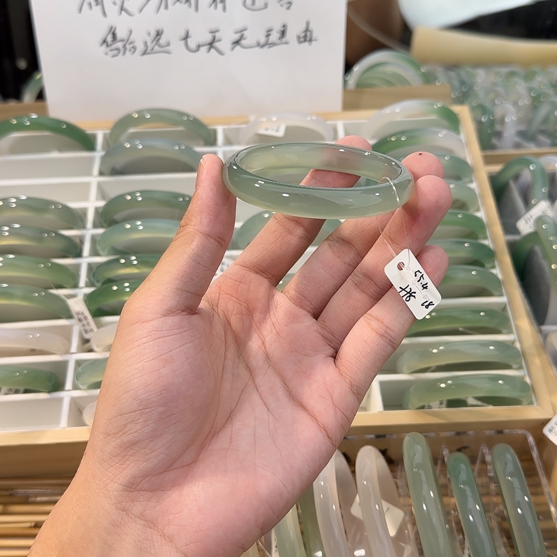 手镯玛瑙/玉髓未镶嵌圈口55.4