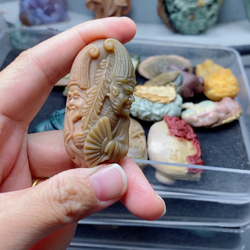 【闪购商品】定制石英质玉吊坠未镶嵌