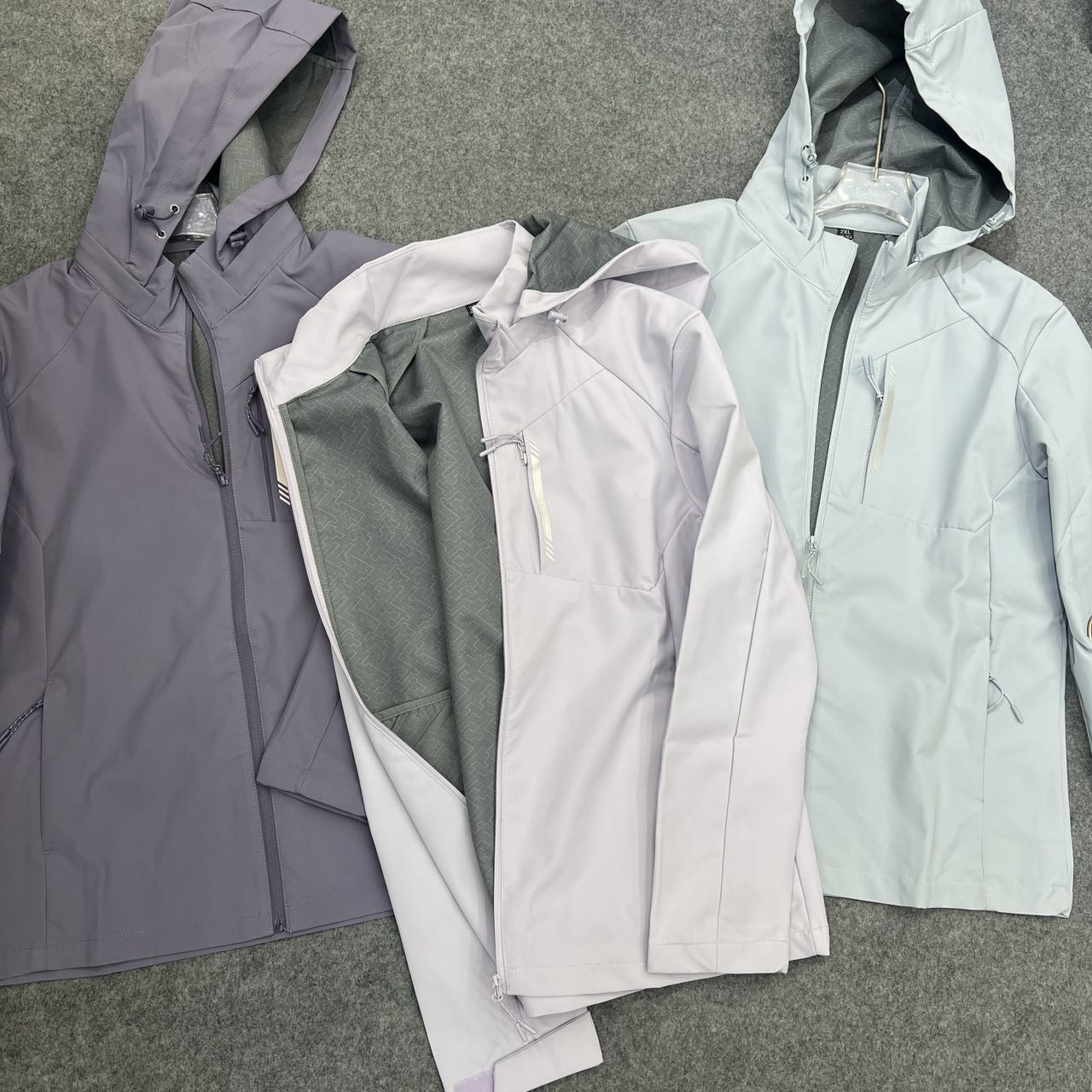 【轻量化外套】女款高级色系定制户外春秋软壳外套 19779(99169)