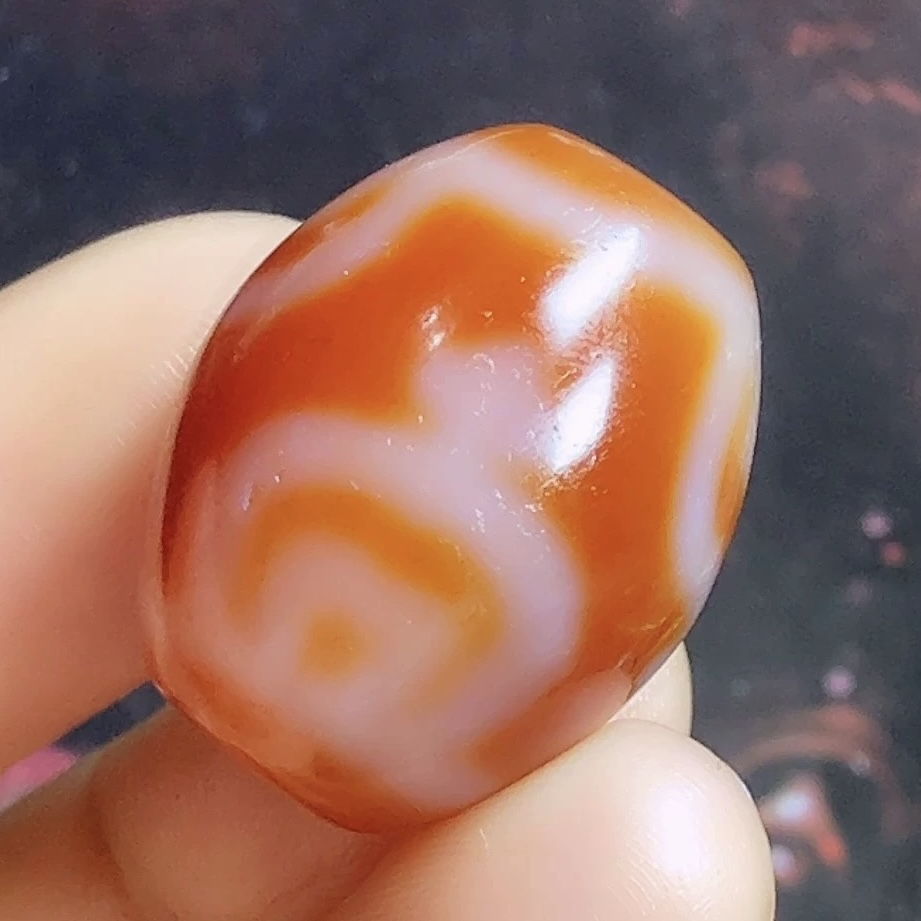 聚缘台工红肉宝瓶莲花心达洛天珠天然玛瑙手串吊坠22.9x18.8