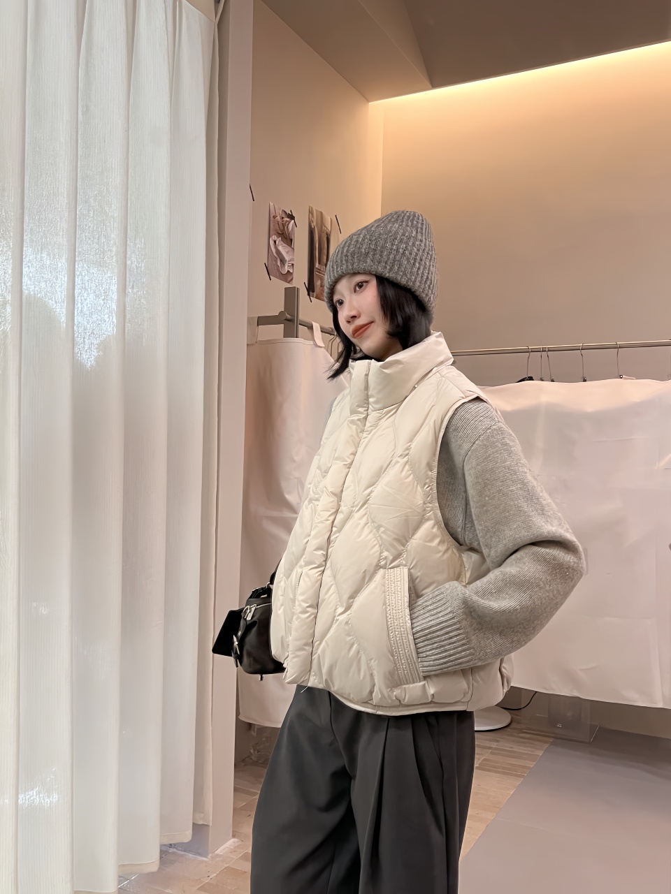 【7914#预售】格子极简风立领冬季马甲保暖网红轻薄短款马甲