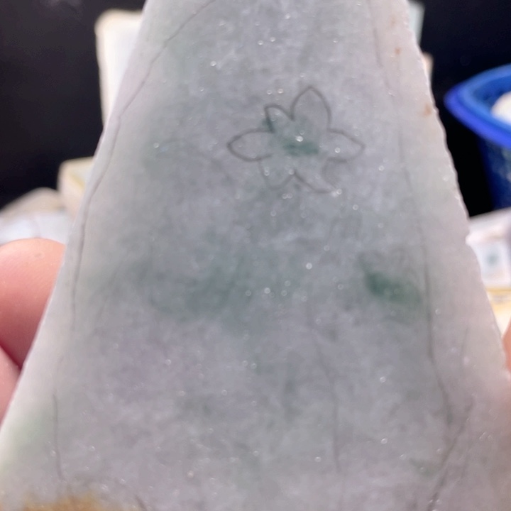 翡翠未镶嵌颈饰翡翠片料