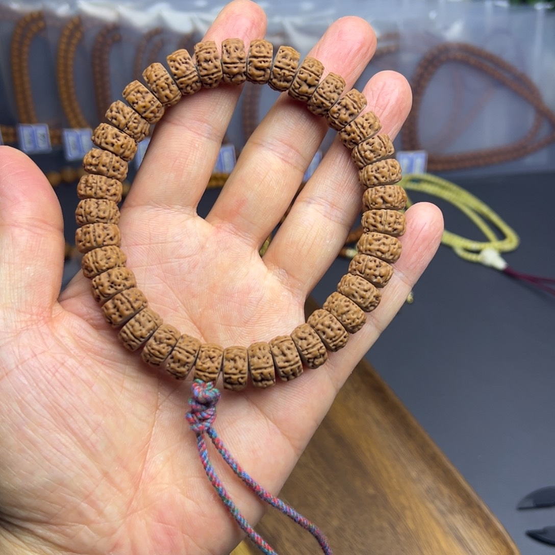 手串金刚菩提花王1.3