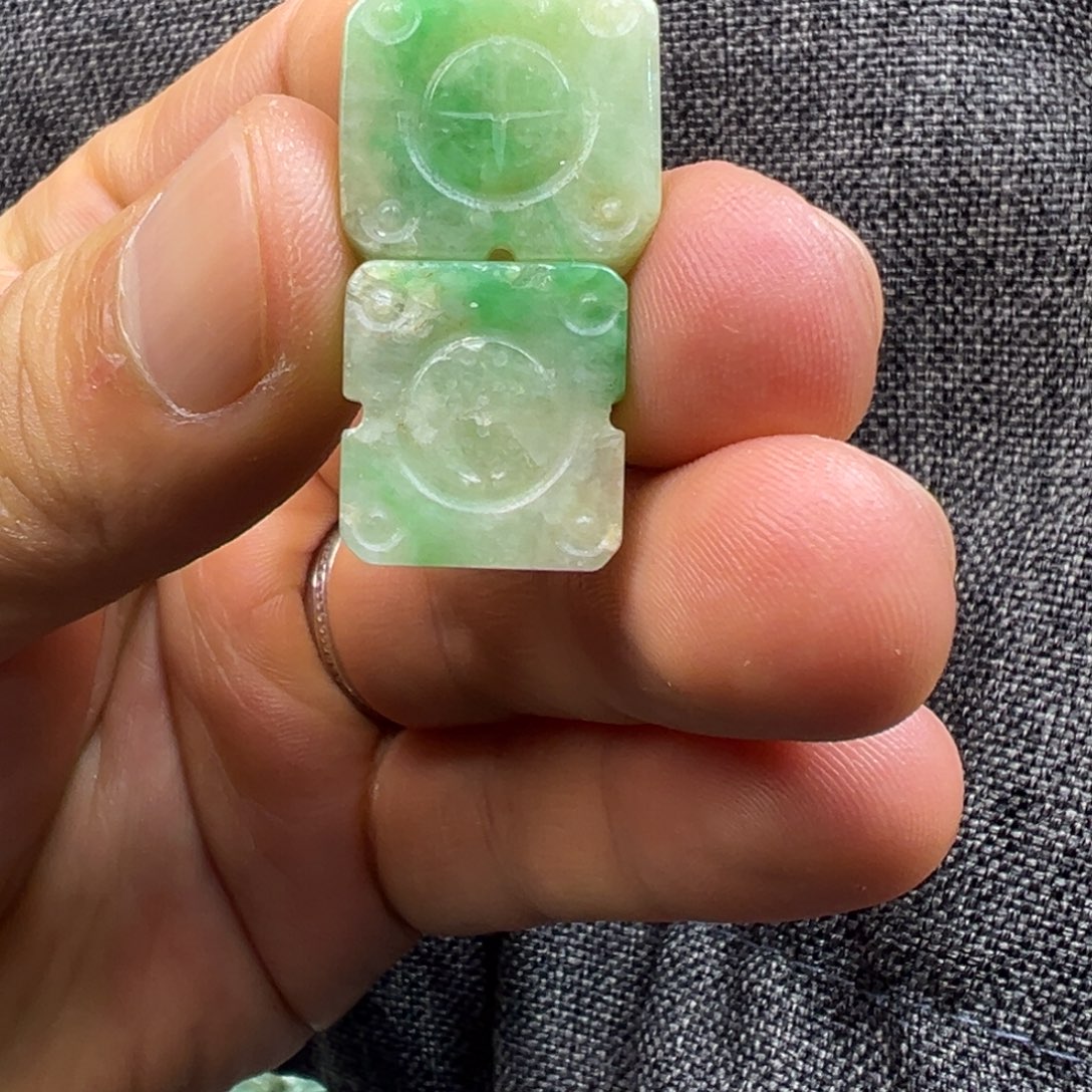 翡翠未镶嵌颈饰666667777