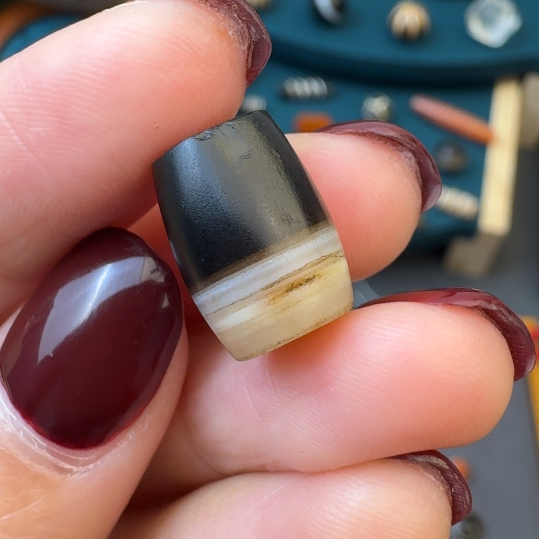 星月菩提吊坠黑白桶珠