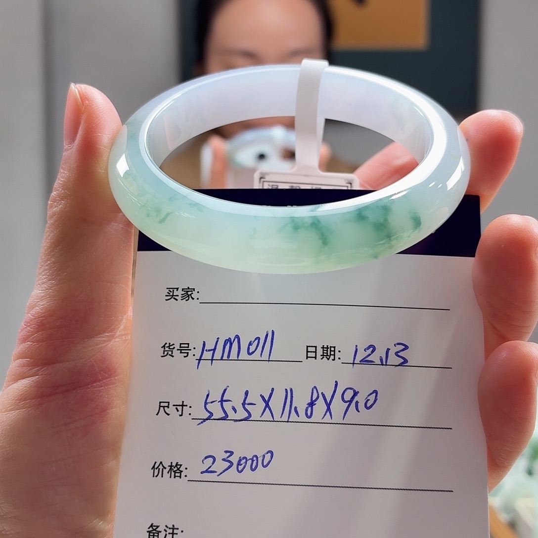 翡翠未镶嵌手镯天然翡翠手镯