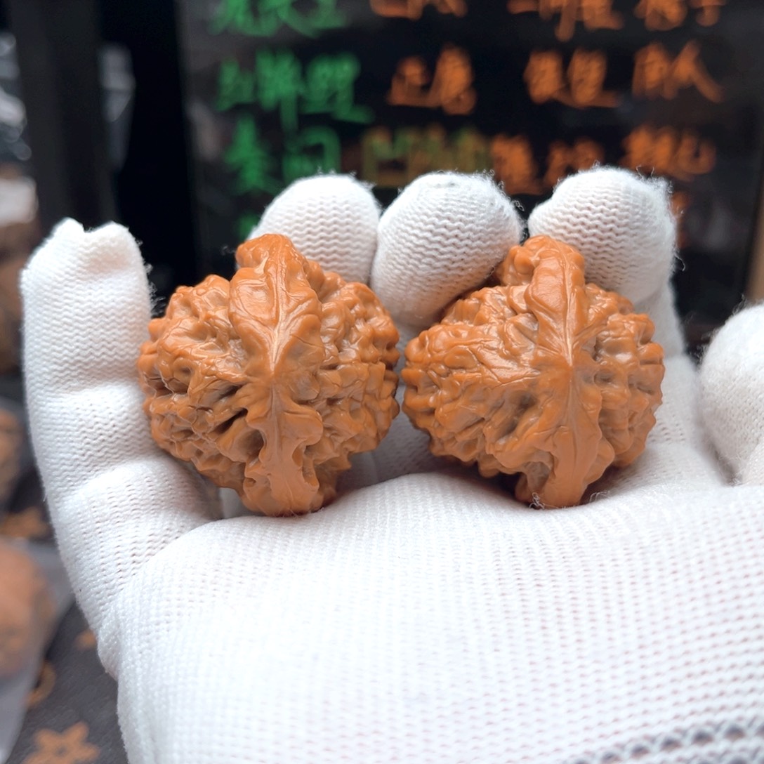 把件文玩核桃手捻龙鼎