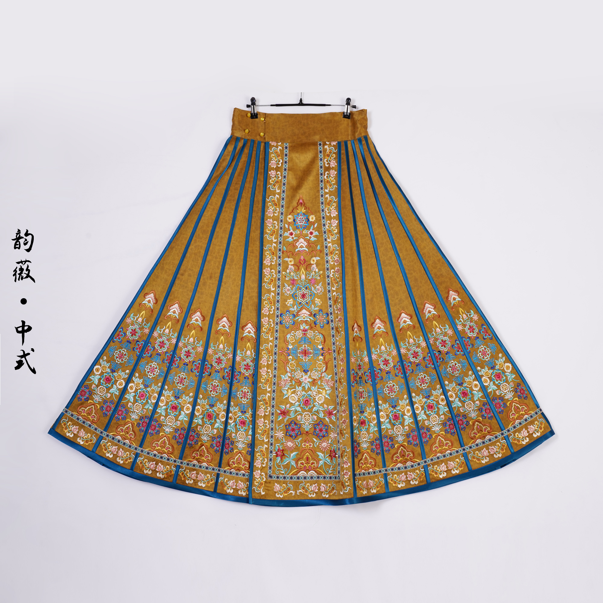 韵薇•中式26片刺绣长款中国风复古古风传统重工中式马面裙10611