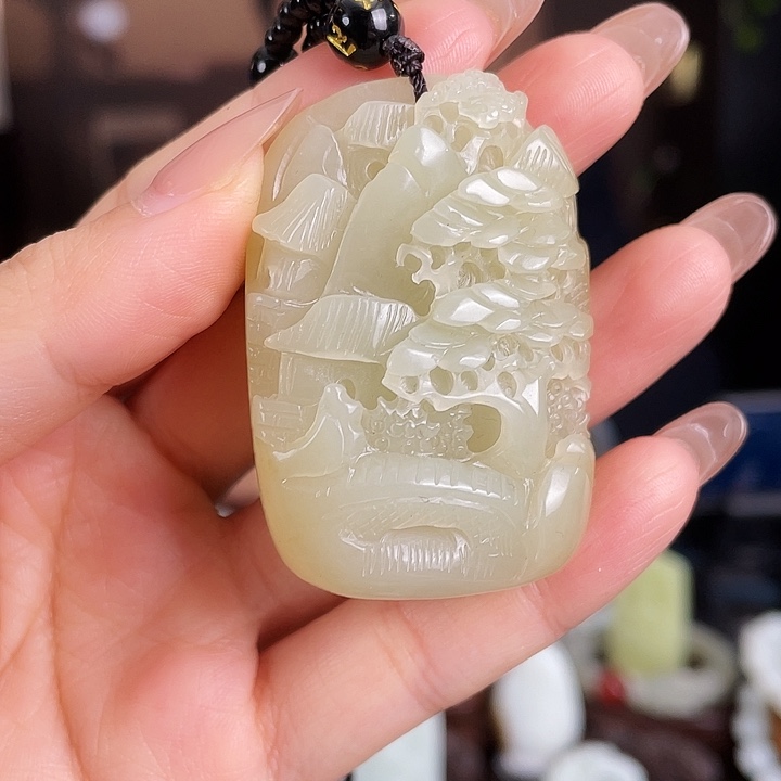 和田玉未镶嵌颈饰定制发货