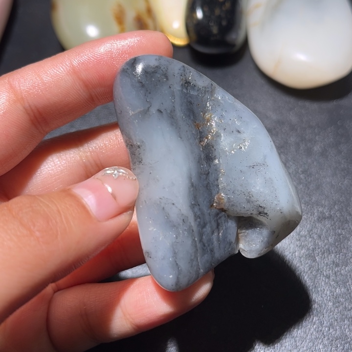 和田玉未镶嵌珠宝奇石