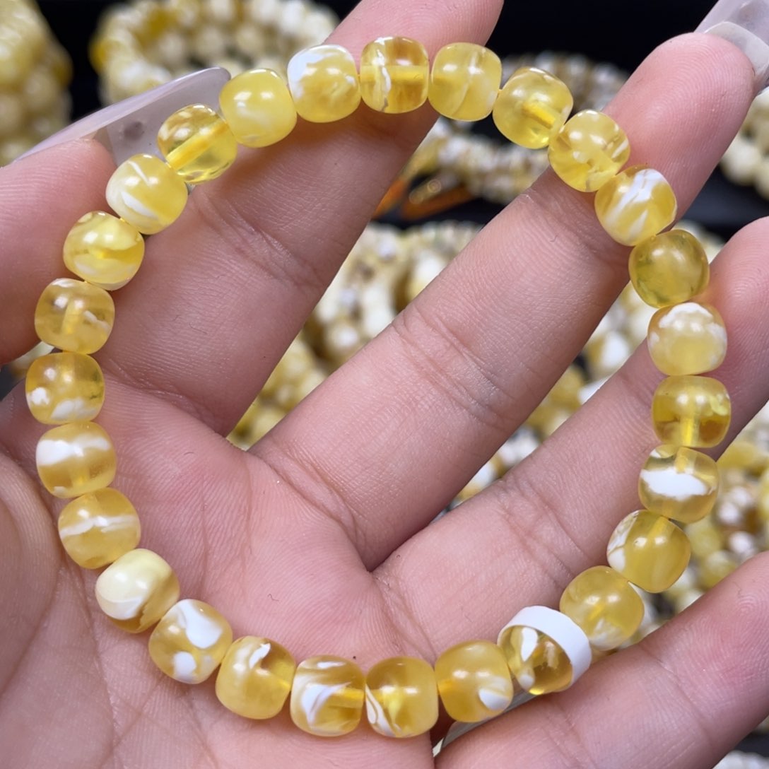 蜜蜡未镶嵌珠宝奇石7.6m