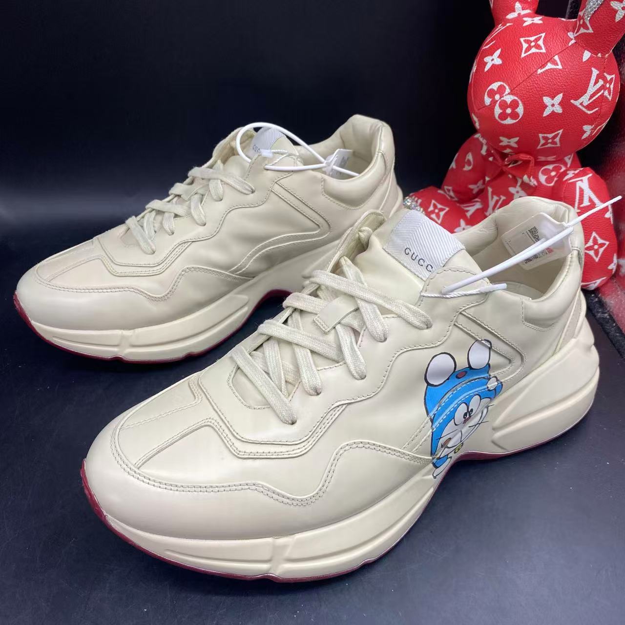 95新 GUCCI/古驰 红底休闲小叮当时尚舒适老爹鞋42欧码kke091