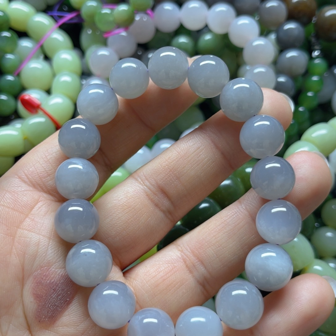 未镶嵌和田玉手链