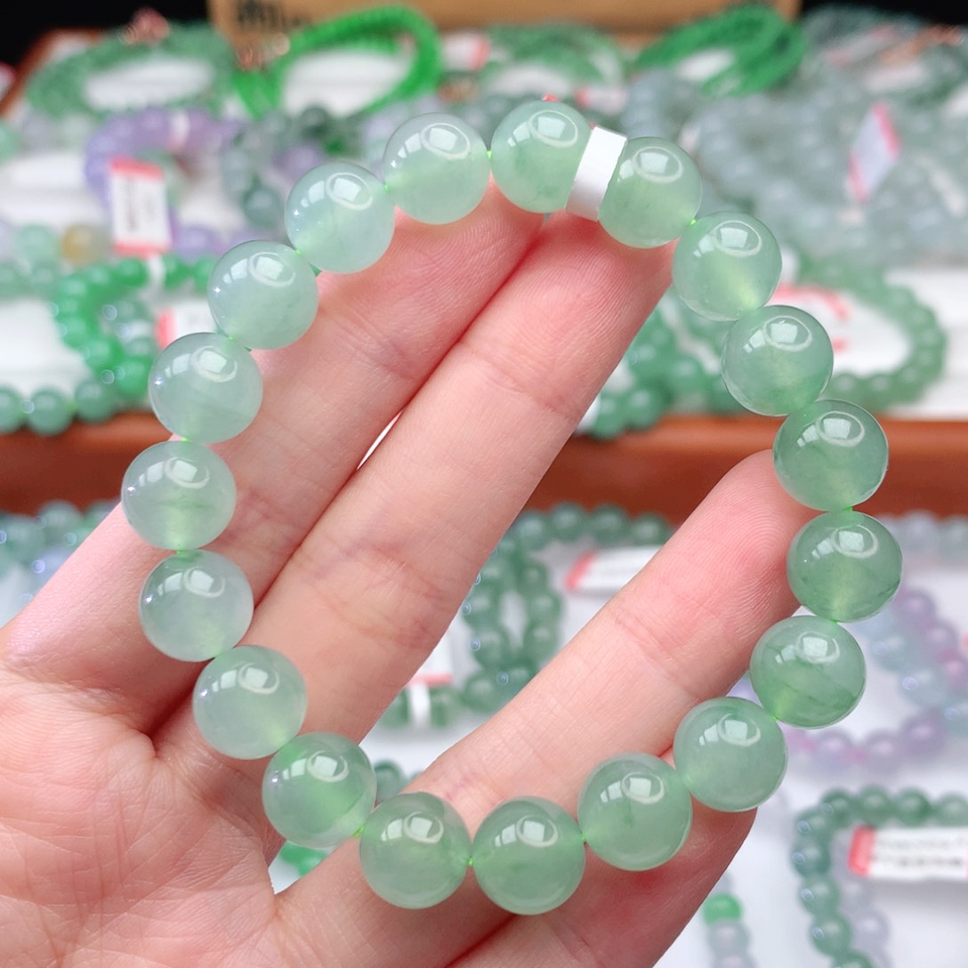 翡翠手链未镶嵌M**w翡翠10mm