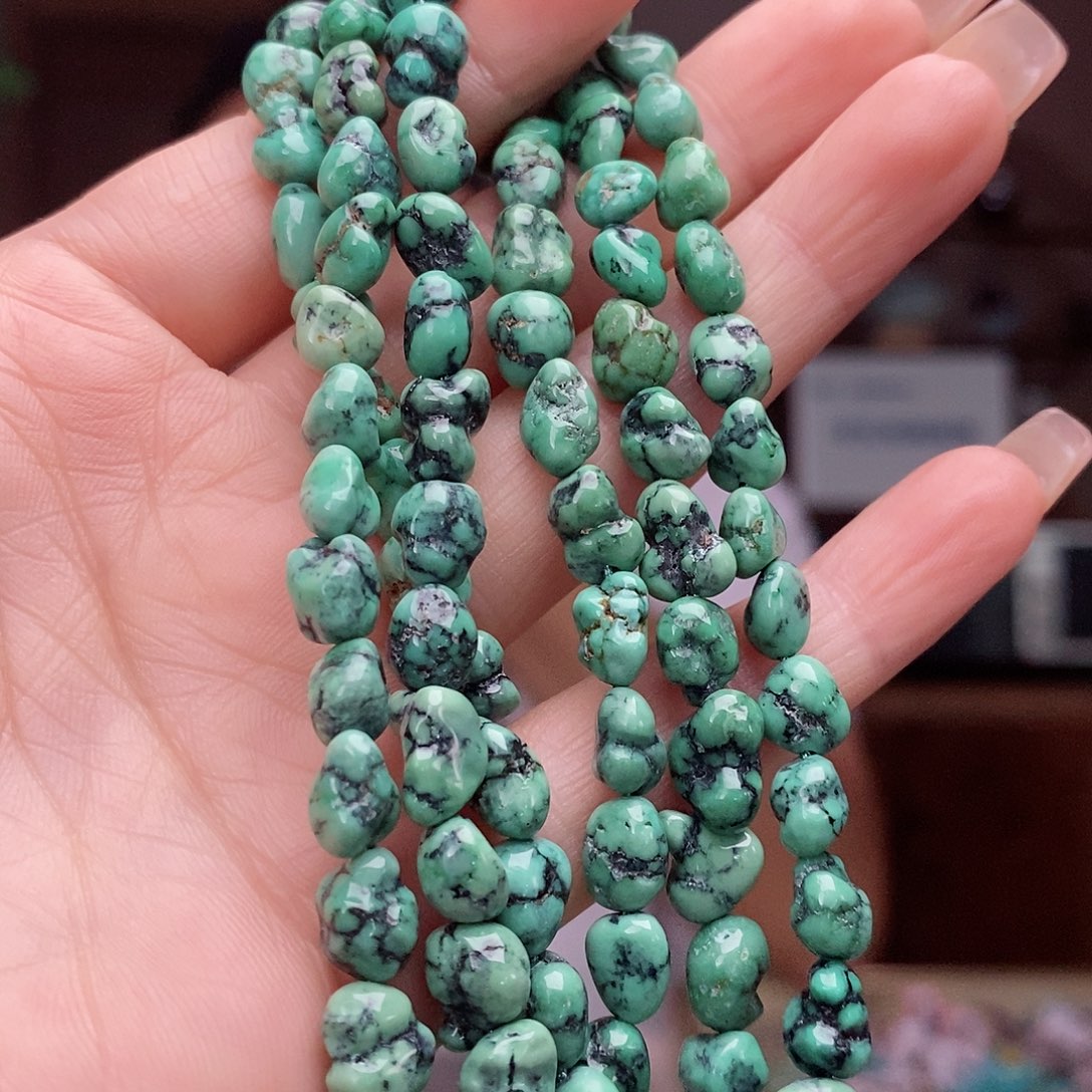 未镶嵌绿松石珠宝奇石