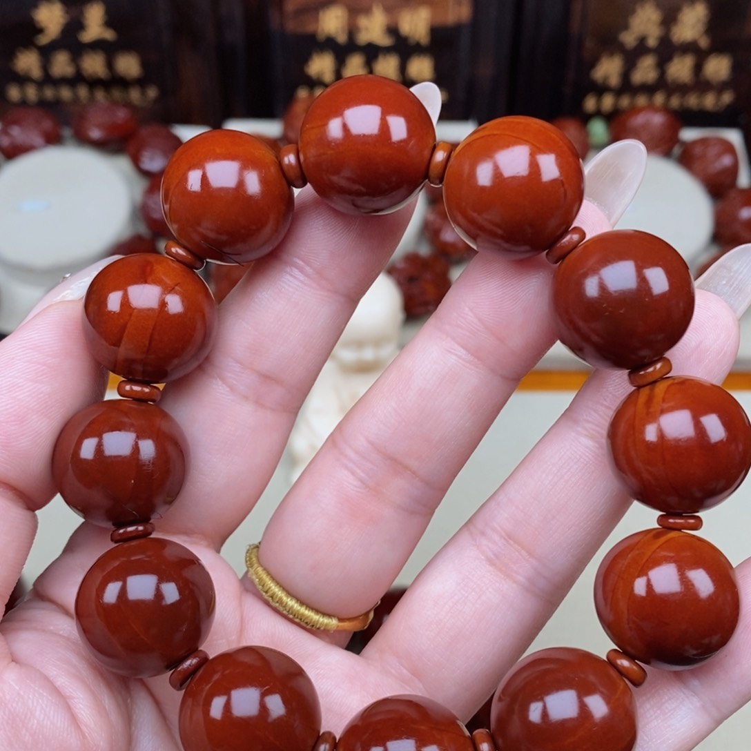 橄榄核吊坠正圆光珠