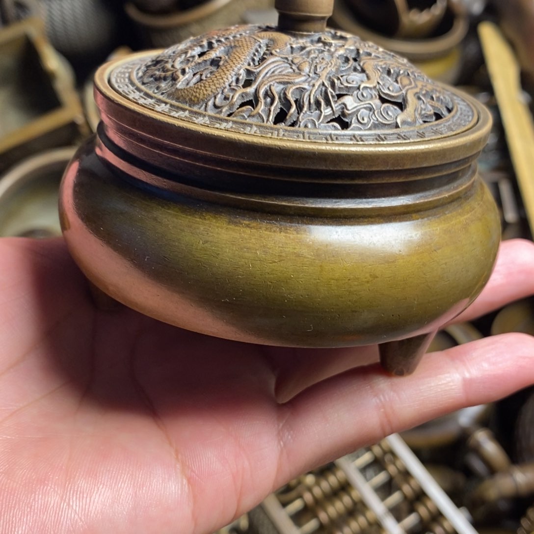 精美铜器做工精良