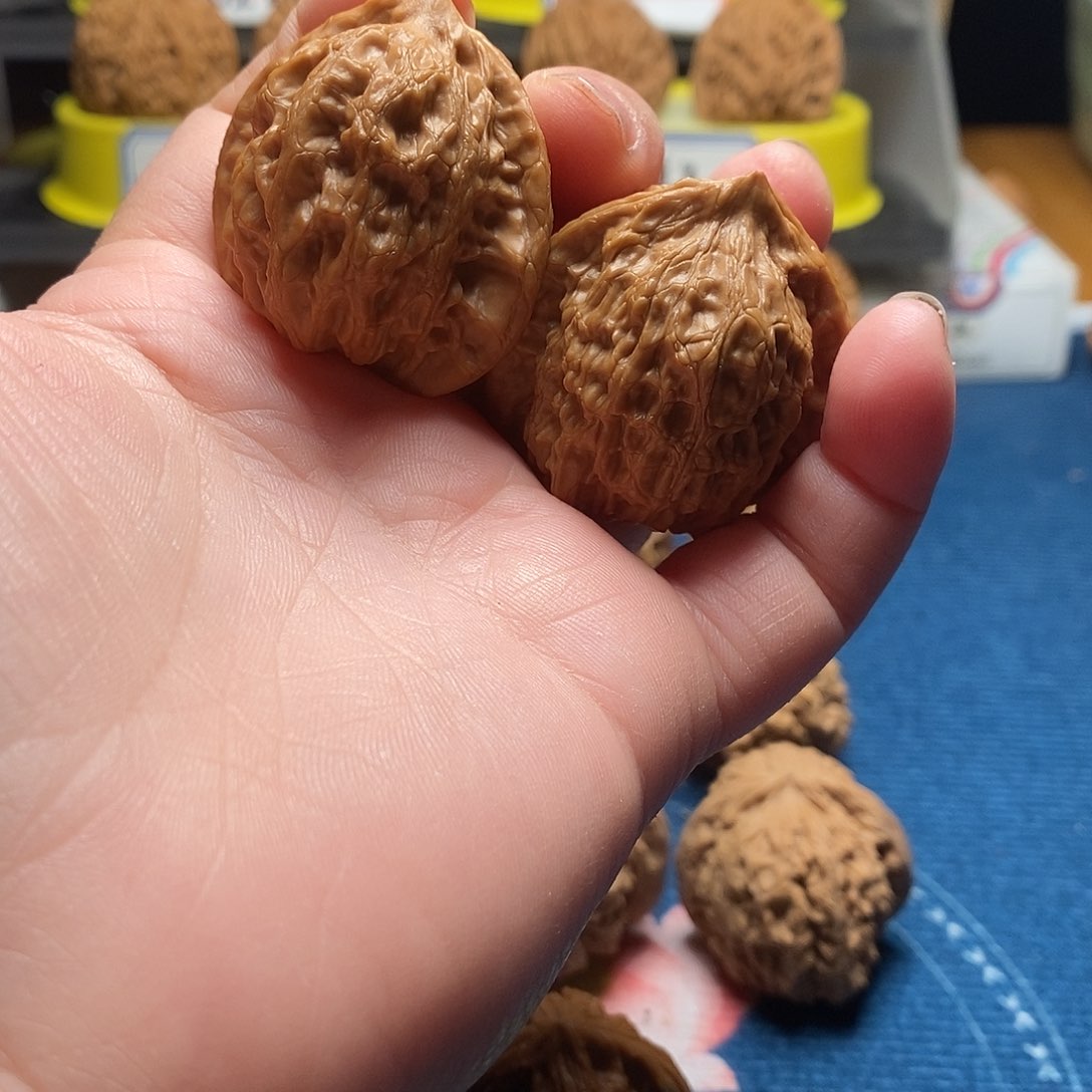 文玩核桃吊坠瓷娃娃全品