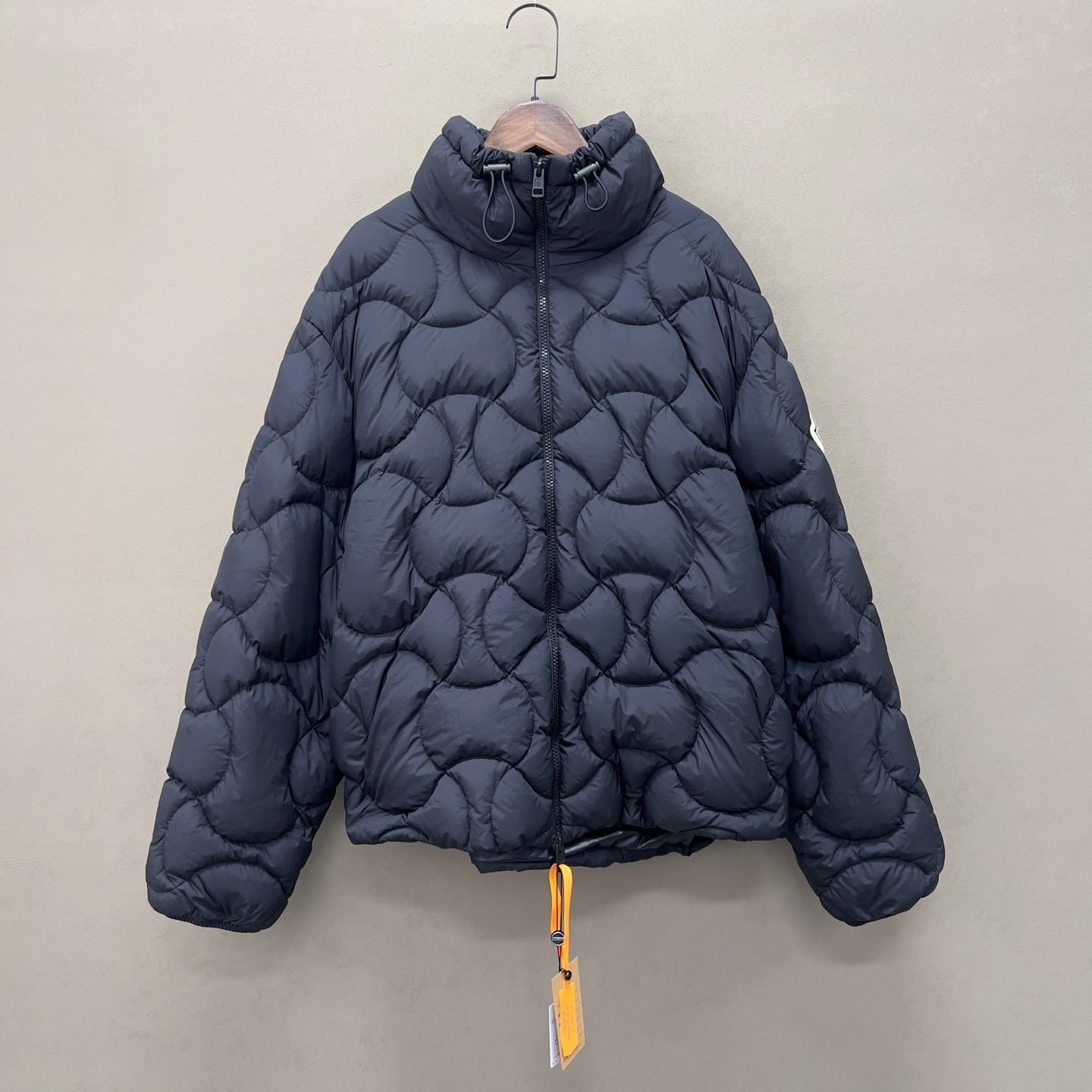 99新 MONCLER Moncler蒙口 纯色立领合身长袖羽绒服 cl00721