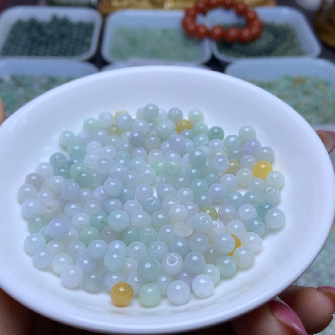 未镶嵌手链翡翠卡5.5绿白100个