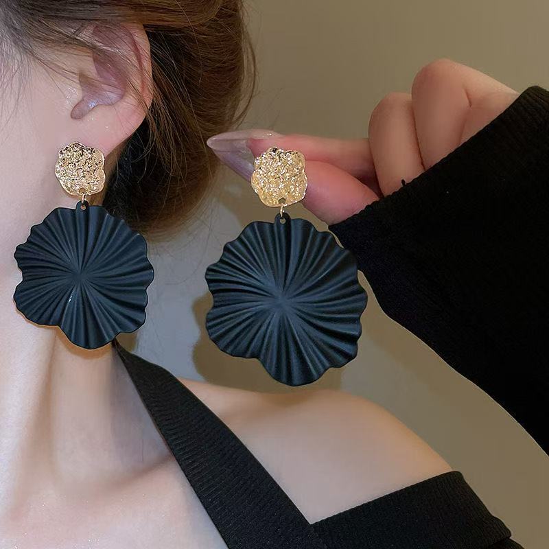 铜合金耳饰 法式高级感百搭素款复古欧美风黑色通用简约耳钉1275