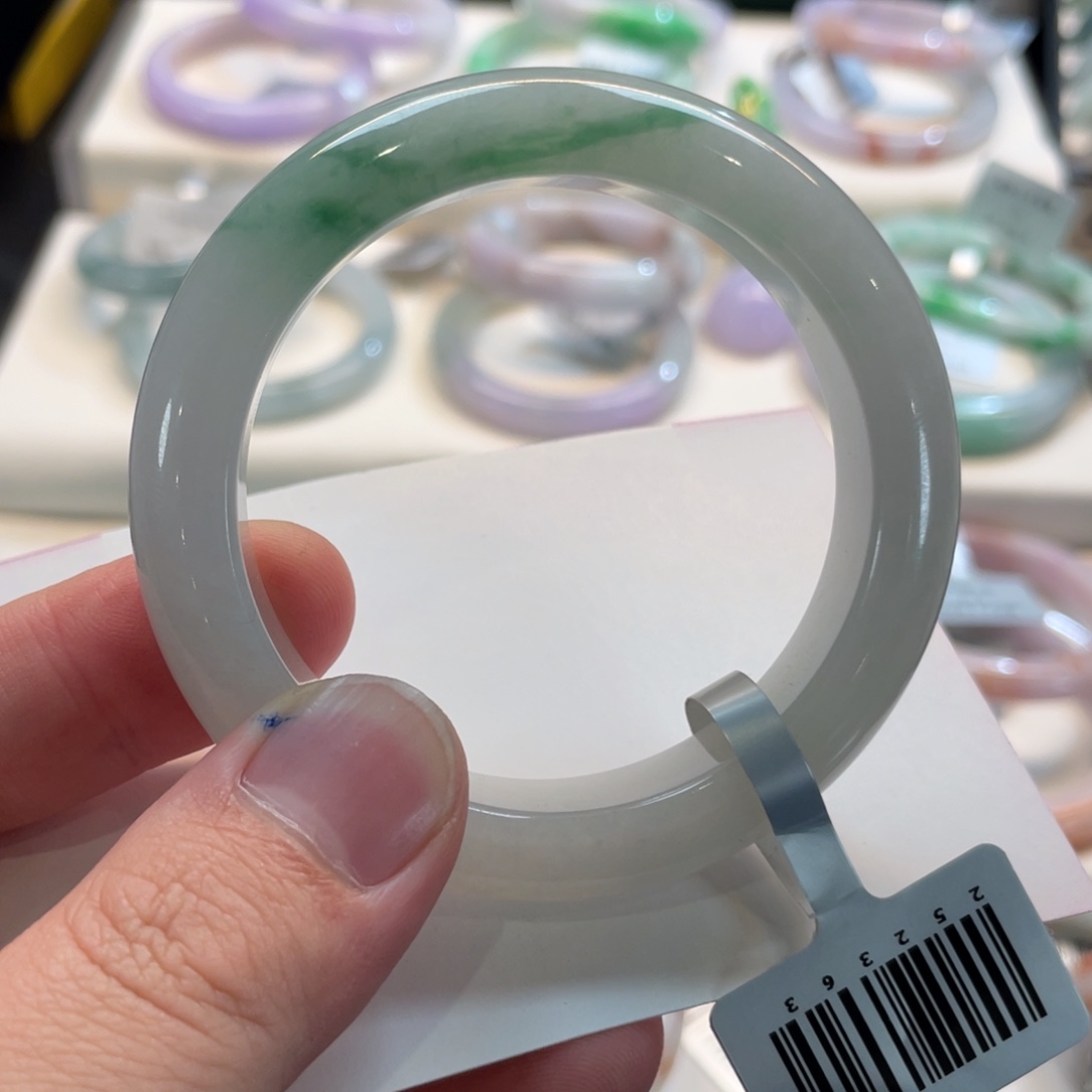 翡翠未镶嵌手镯149号 54正圈