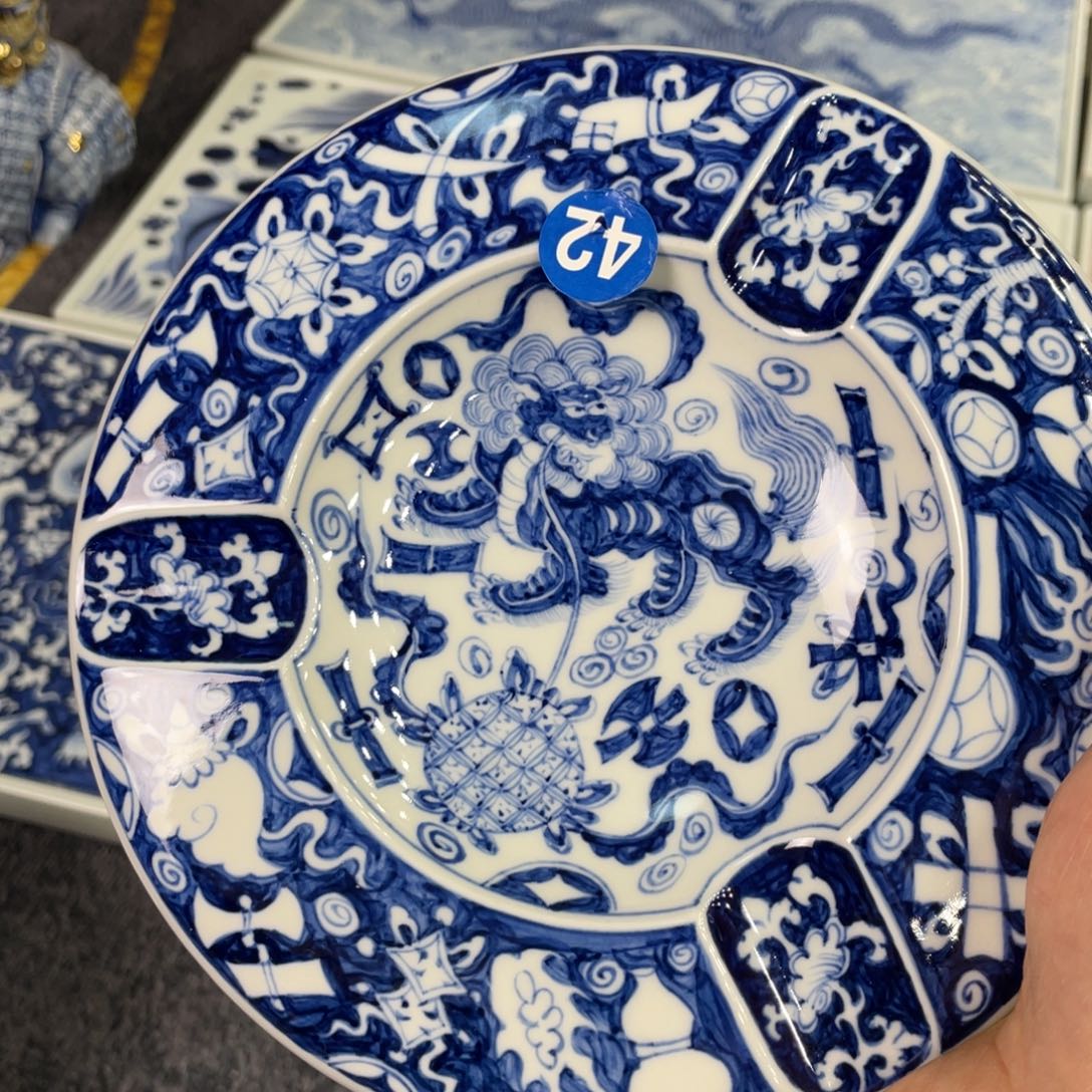 景德镇陶瓷手工手绘