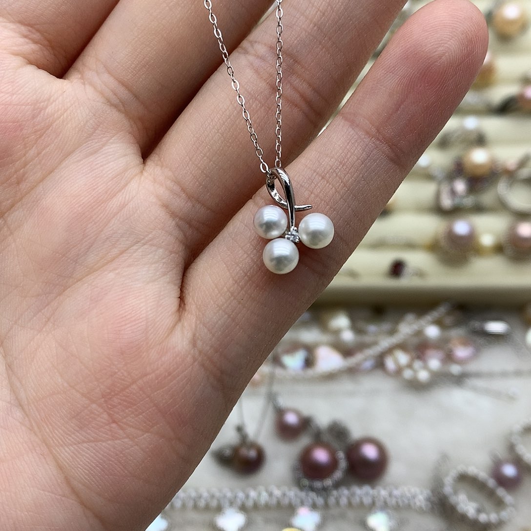 淡水珍珠银S925镶嵌颈饰