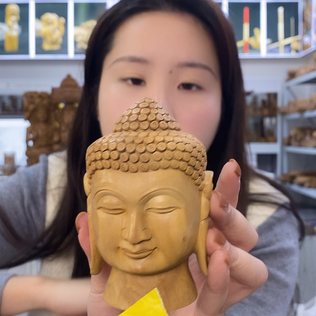其他檀香木H号仓老山檀香摆件154克