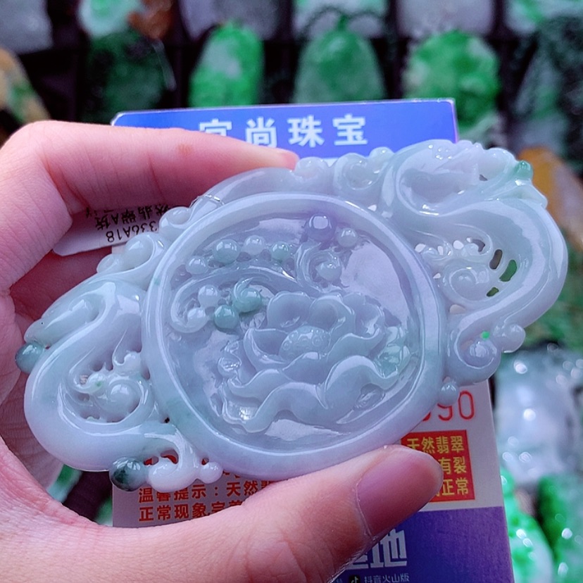 【闪购商品】翡翠颈饰未镶嵌天然