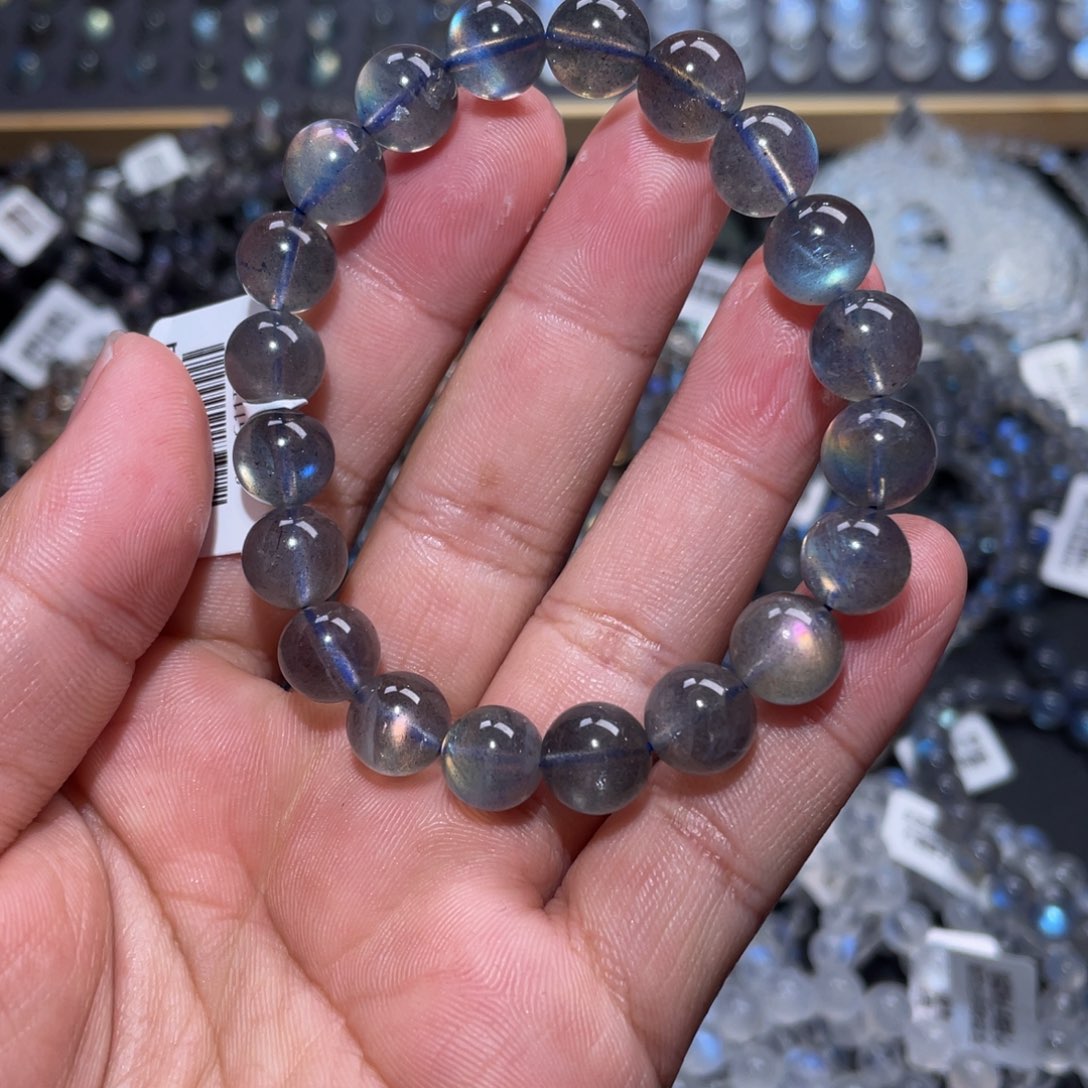 拉长石手链未镶嵌揪****?加拿大强光拉长石手链10m