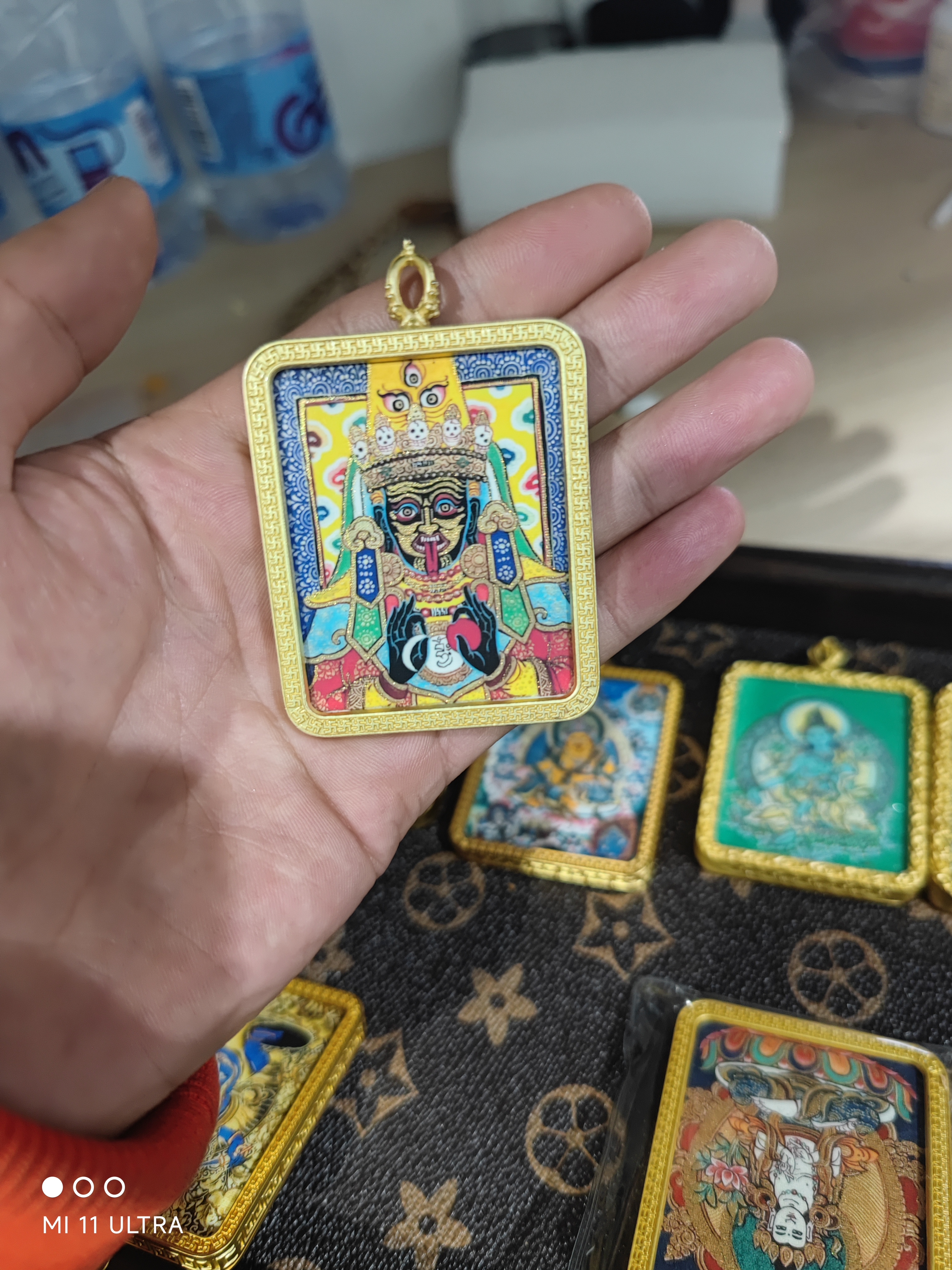 守护神复古饰品招财转运