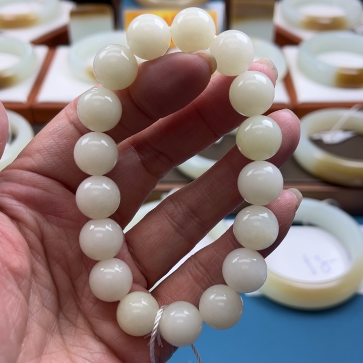 和田玉手链未镶嵌