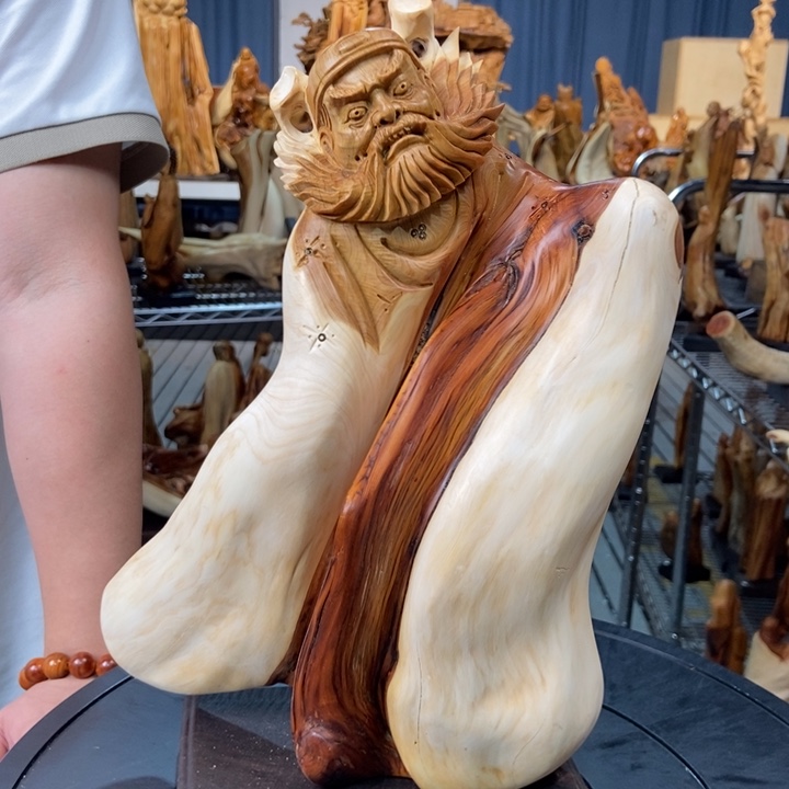 柏木（崖柏）随型摆件