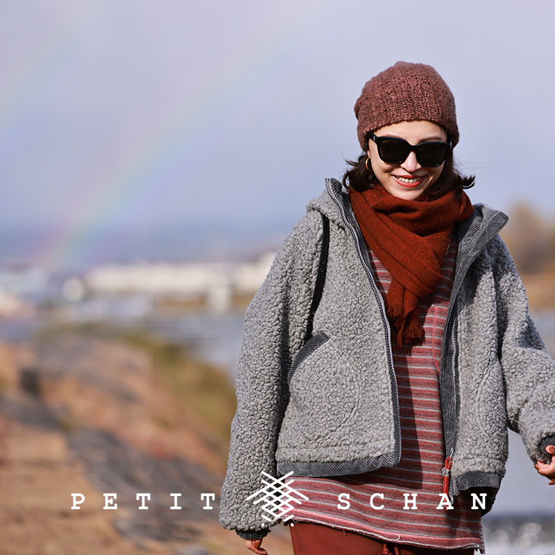 Petit Schan小闪 沸羊羊 羊羔毛连帽休闲短外套