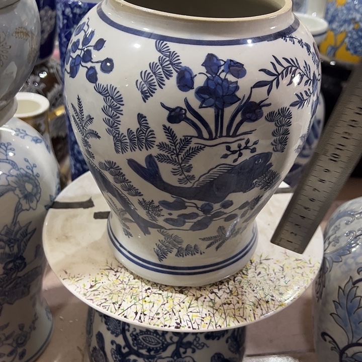 瓷片瑕。。。。。。。。。。。。。。。。