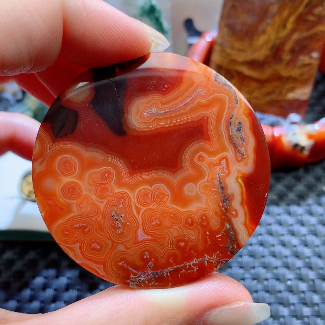 未镶嵌颈饰玛瑙/玉髓崩***娜