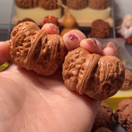 文玩核桃吊坠45平谷元宝