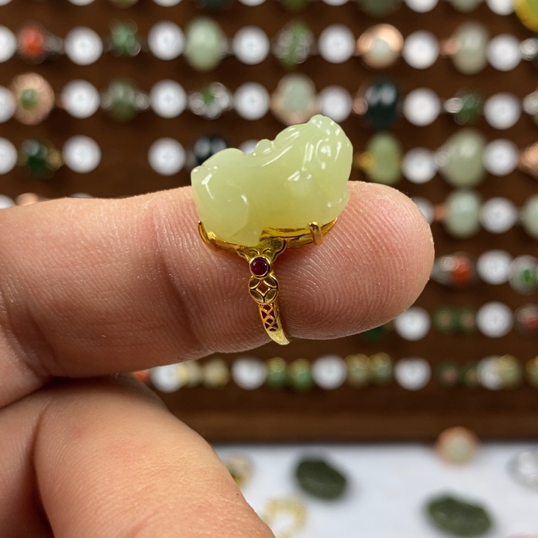 和田玉（黄玉）戒指银S925镀金镶嵌