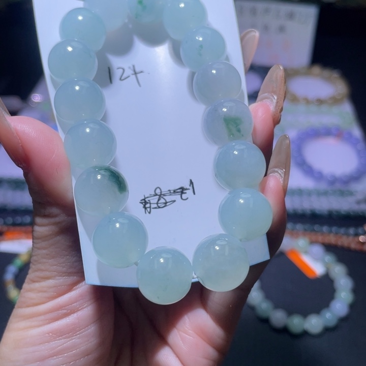 未镶嵌定制翡翠进天然翡翠