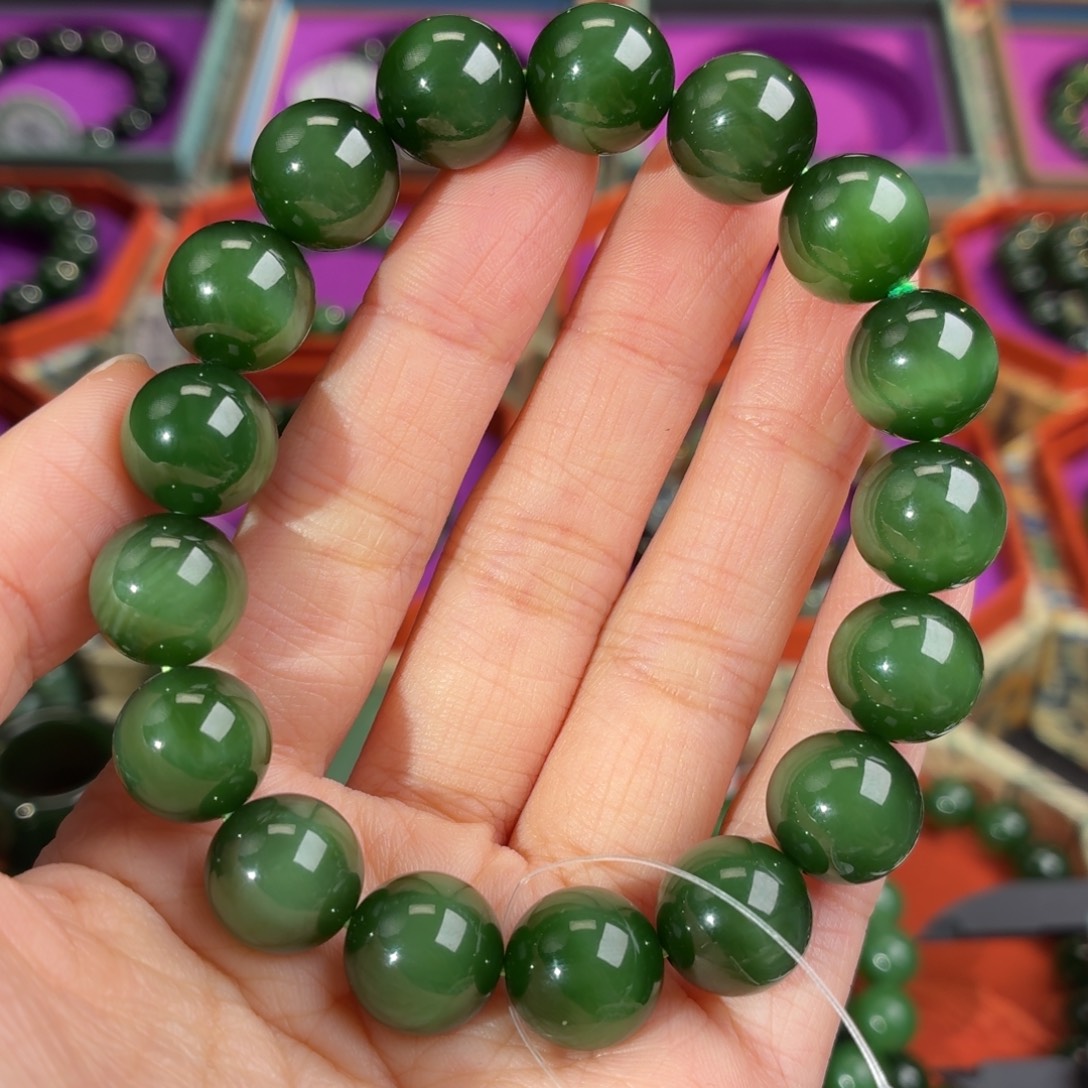 和田玉未镶嵌手串