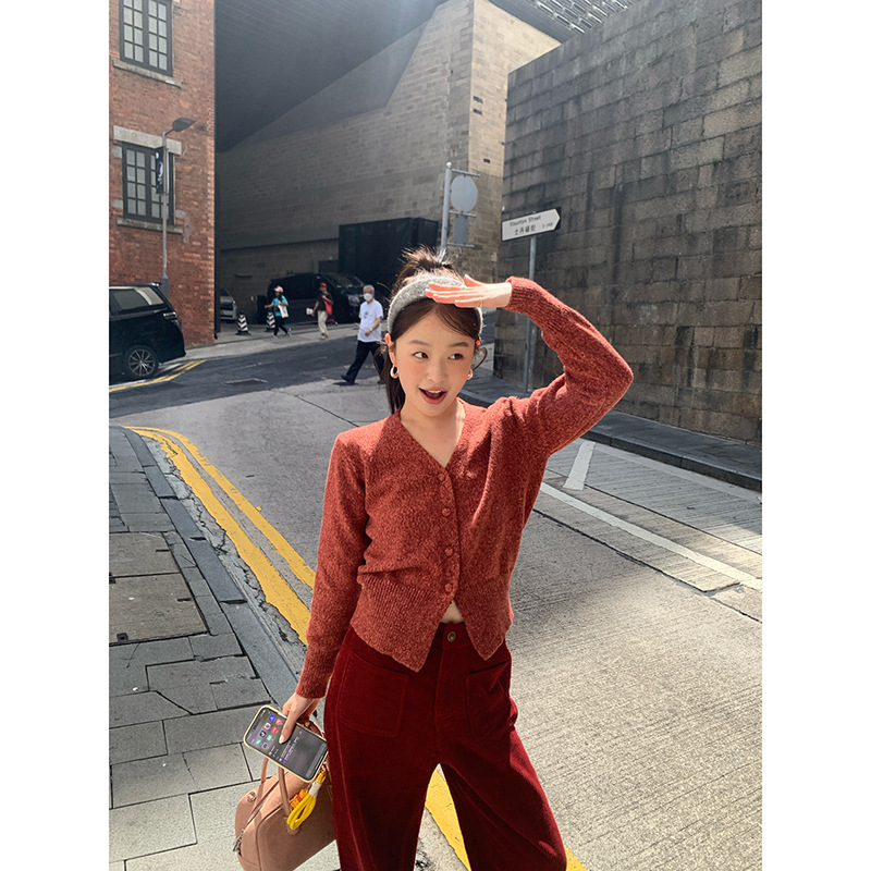 秋冬款休闲舒适截短款针织开衫v领毛衣女F2386