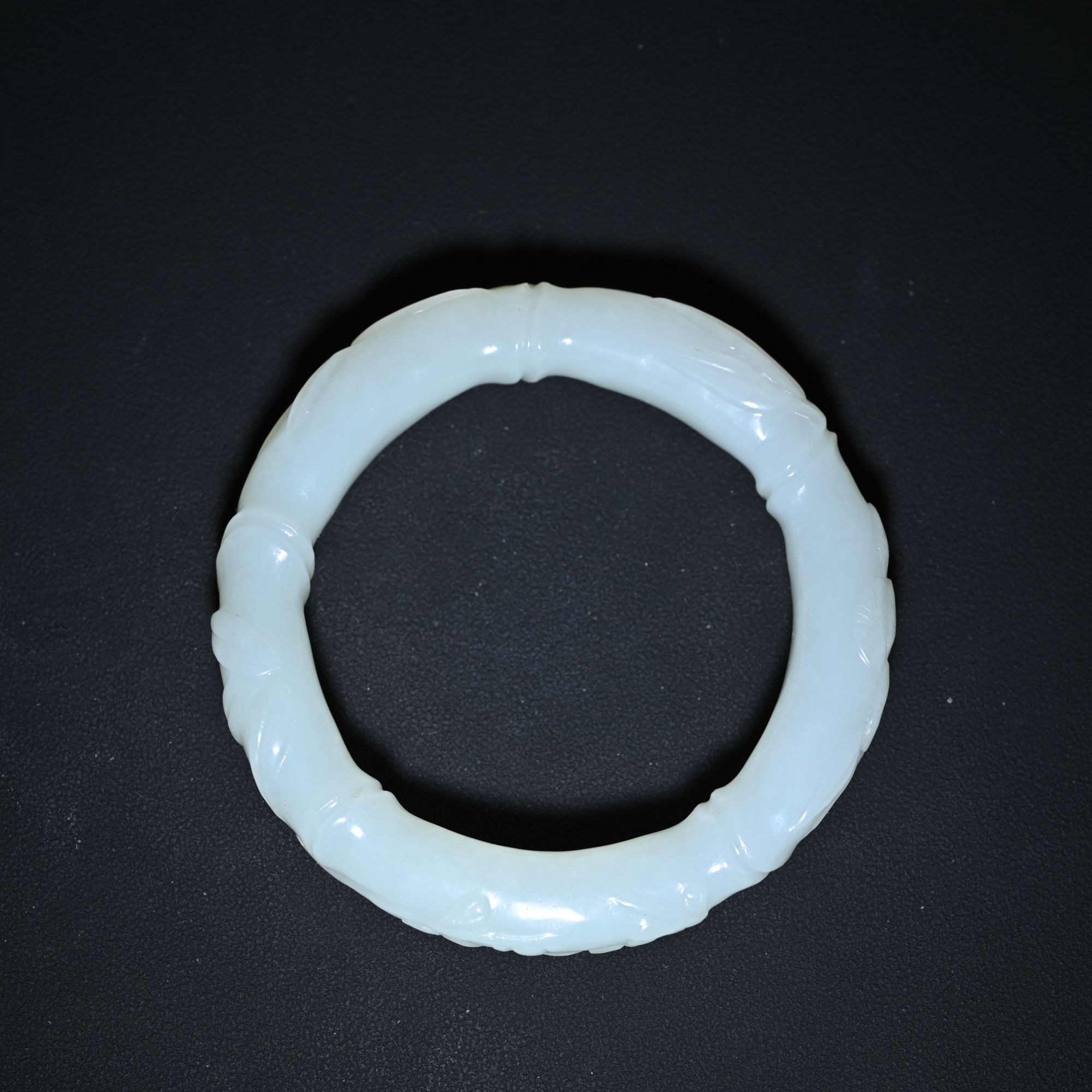 清代竹节花卉白玉镯/XW.6061A5/集萃斋