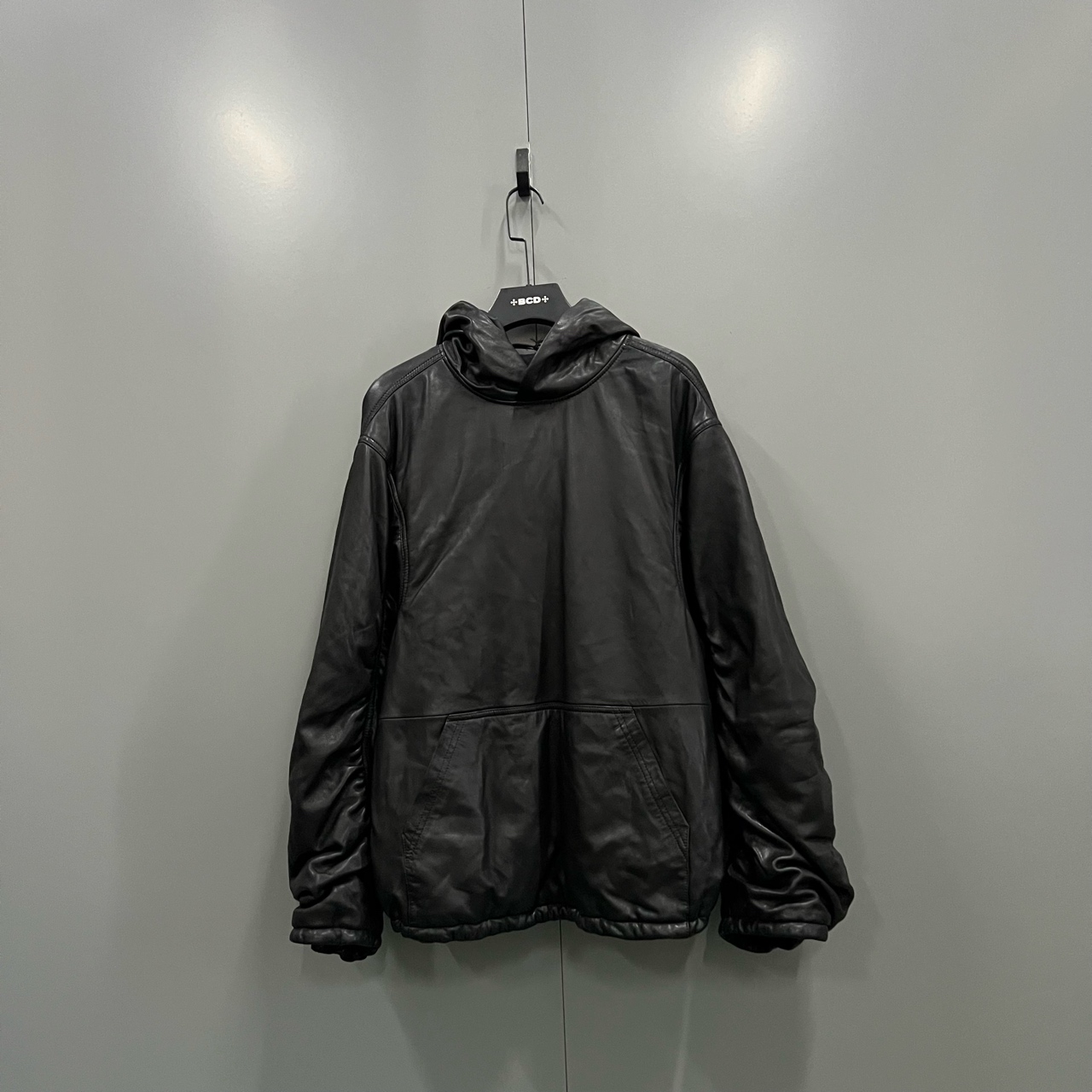 95新 Balenciaga/巴黎世家 y10 巴黎世家 黑色皮质帽衫 1 101357