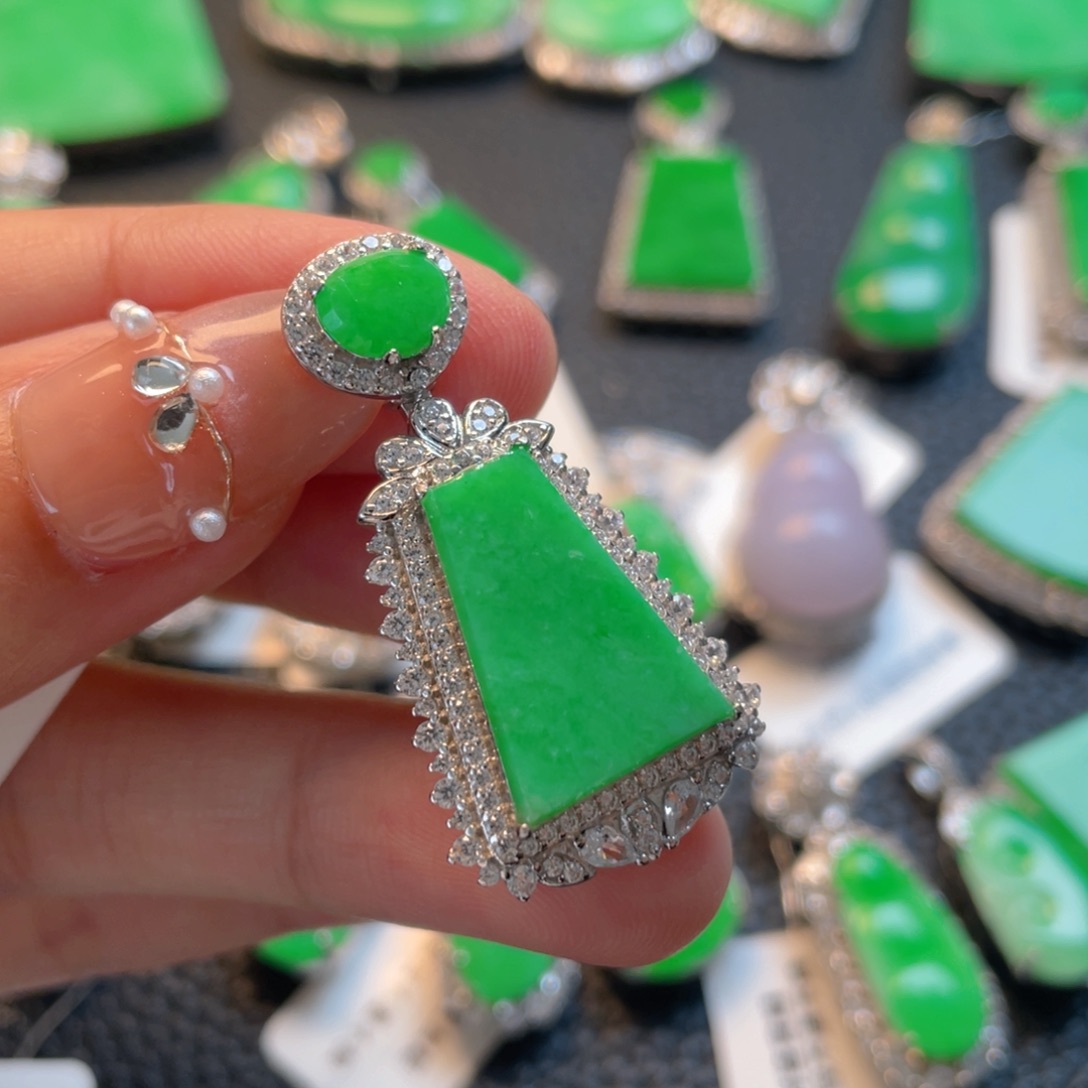 翡翠银S925镶嵌吊坠(不含链)