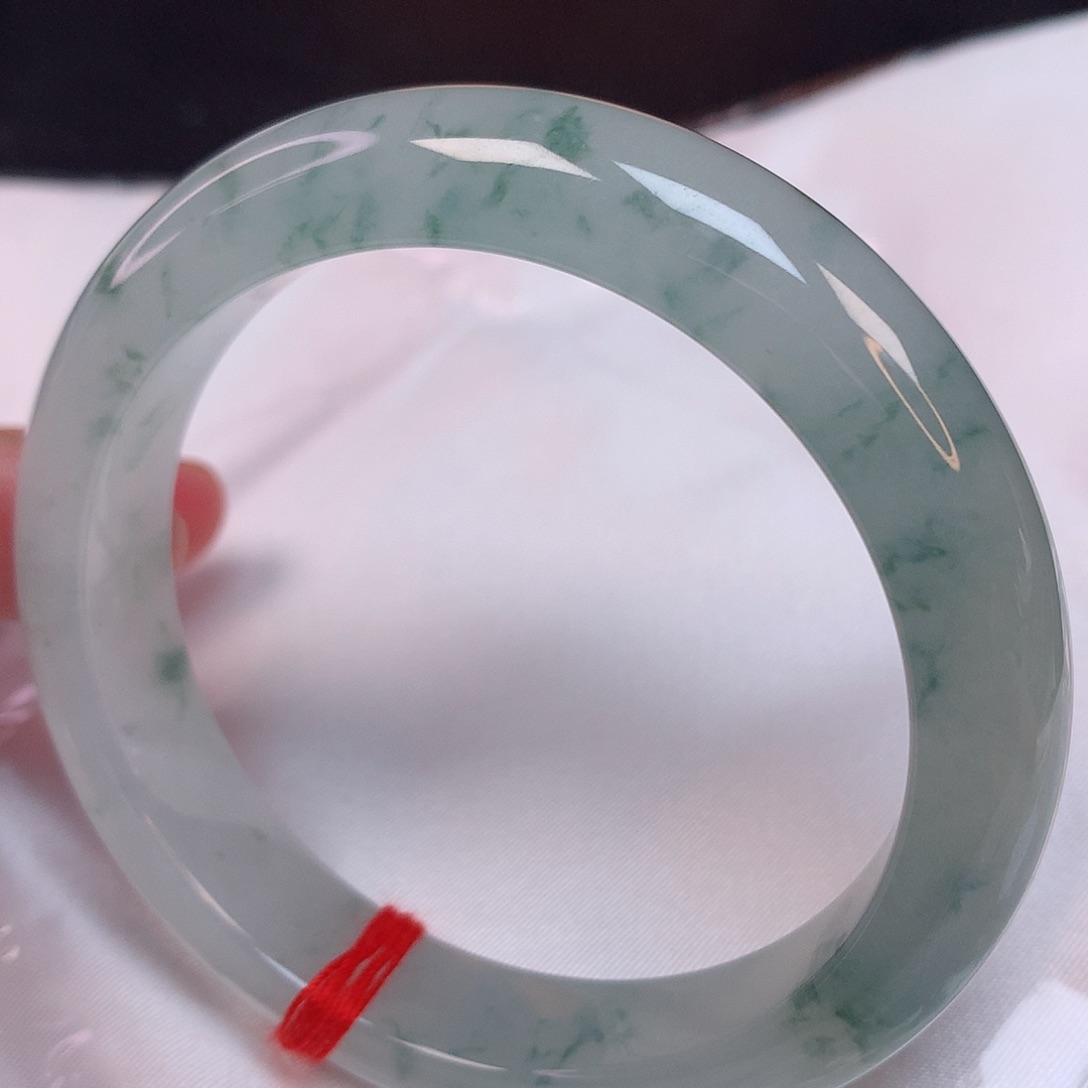 翡翠手镯未镶嵌57 翡翠手镯