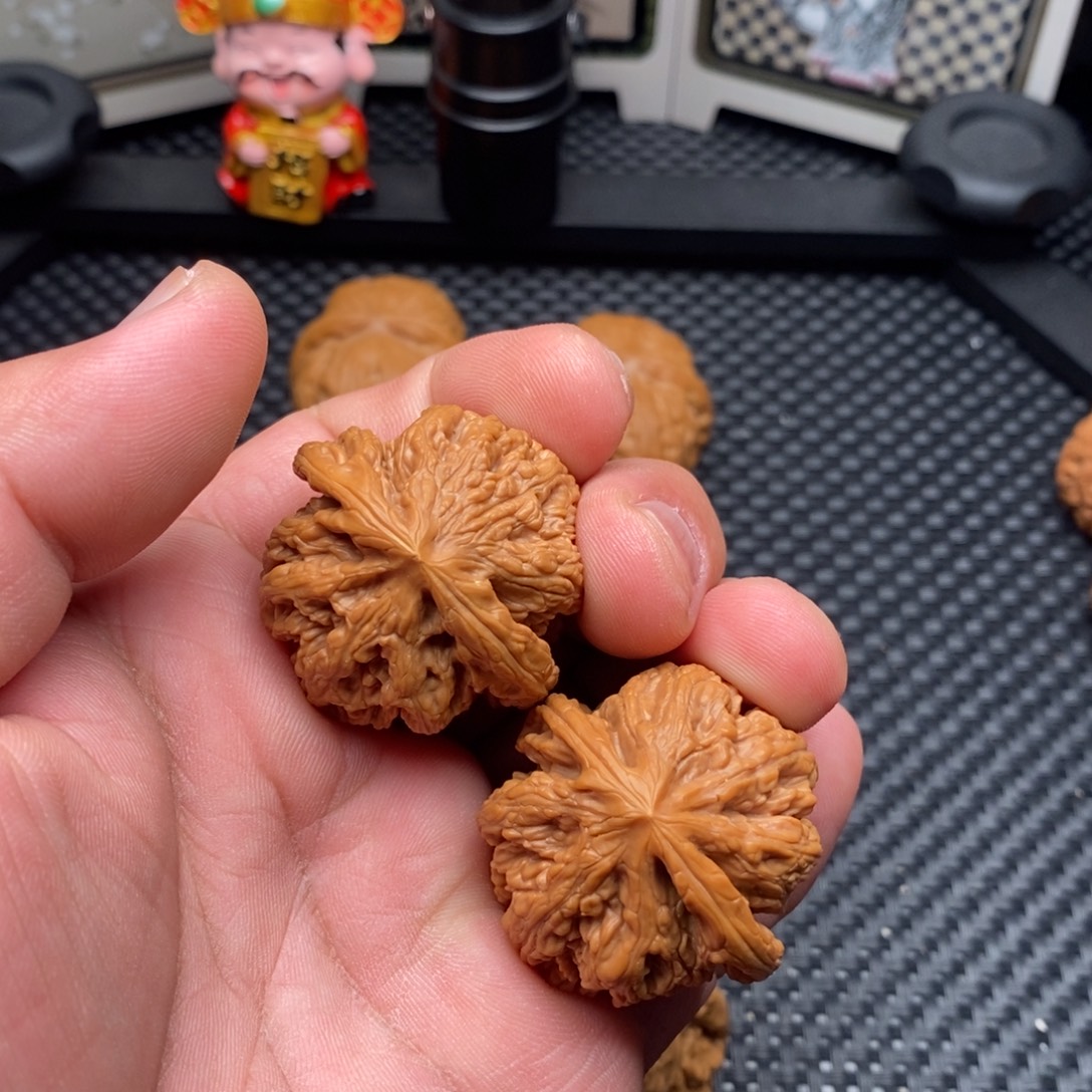 文玩核桃把件粗筋38尺放漏