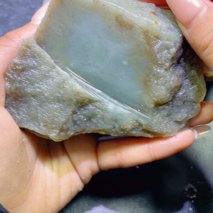 和田玉未镶嵌珠宝半成品