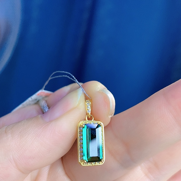 碧玺吊坠(赠链)银S925镶嵌